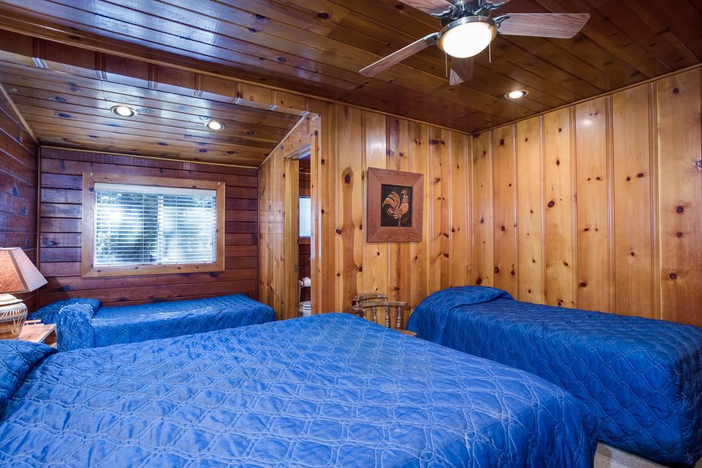 70 Simmons Den Wawona Exterior foto